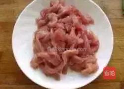 芹菜炒肉的做法图解3