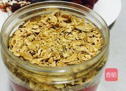 花旗参芡实乌鸡炖汤的做法图解3