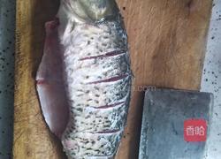 香辣烤鱼的做法图解1