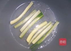 京葱爆初乳的做法图解2