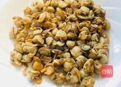蒜蓉粉丝蒸扇贝肉的做法图解1