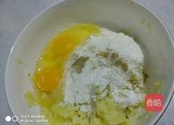 土豆鲜虾饼的做法图解4