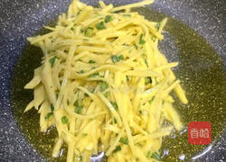 千丝万缕鸡蛋土豆丝饼的做法图解7
