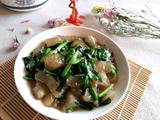 韭菜炒焖子