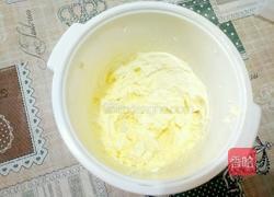 自制冰淇淋（无需搅拌的冰淇淋）的做法图解4
