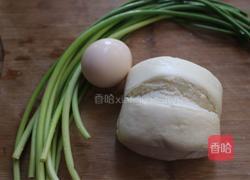 蒜苔炒馒头丁的做法图解1