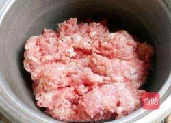 萝卜肉卷的做法图解1