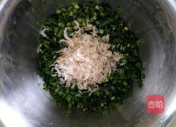 韭菜鸡蛋饼的做法图解7