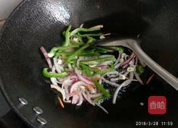 炝炒意大利面的做法图解5