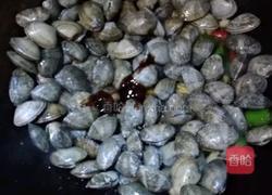 爆炒花甲的做法图解4