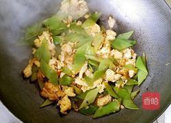 莴苣炒鸡蛋的做法图解7