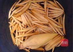 蕉蕾煎蛋的做法图解2