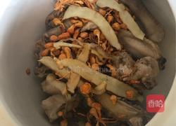 虫草花玉竹鸡汤的做法图解4