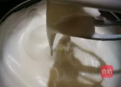 斑马纹戚风蛋糕的做法图解3
