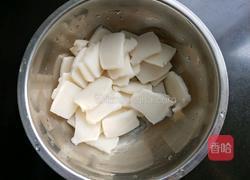 番茄肉丝煮年糕的做法图解2