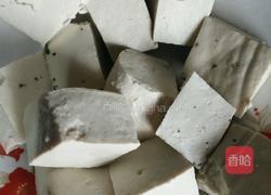 家乡菜小葱拌臭豆腐的做法图解2