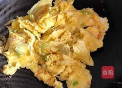 蒜苗炒鹅蛋的做法图解8