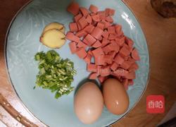 虾仁炒饭的做法图解2
