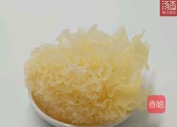 除春困汤 百合银耳炖香蕉的做法图解2