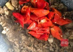 豌豆炒牛肉的做法图解6