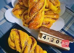 南瓜豆沙椰蓉卷的做法图解1