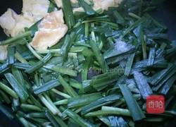 韭菜炒鸡蛋的做法图解7