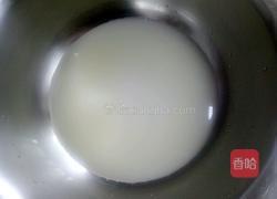 猪肉韭菜包子的做法图解3