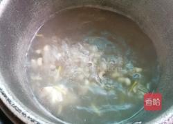 眉豆薏米排骨粥的做法图解5
