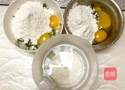 葱油饼，韭菜饼的做法图解2