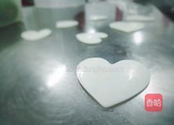巧克力爱心配件的做法图解6