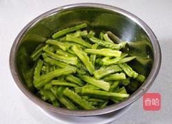 干煸苦瓜的做法图解9