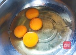 全蛋原味纸杯蛋糕的做法图解3