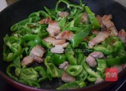 青椒炒肉的做法图解4