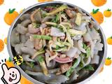 家常炒肉拉皮