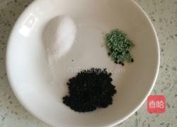 鸡蛋灌饼饼胚的做法图解3