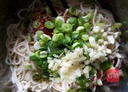 秘制拌面的做法图解5