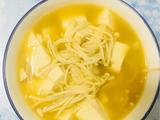 金针菇豆腐汤