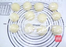 经典奶香小面包的做法图解5