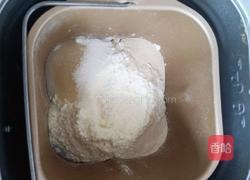 肉松面包卷的做法图解1