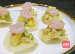 薯片牛油果大虾的做法图解4