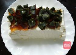 凉拌皮蛋豆腐的做法图解4