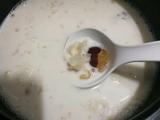 牛奶炖桃胶