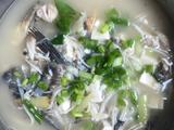 鲫鱼豆腐汤