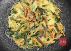 韭菜土豆丝饼的做法图解13