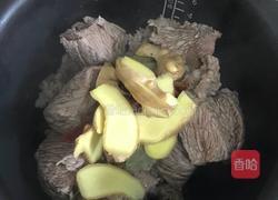 电饭锅酱牛肉 的做法图解5