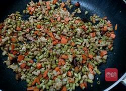 酸豆角炒肉末的做法图解5