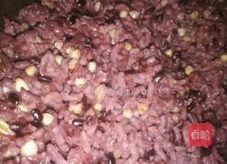 紫米肉松寿司的做法图解1
