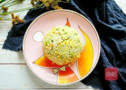 西兰花蛋炒饭的做法图解11