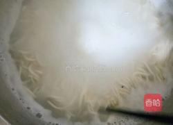 让一家人吃不够的炒面条的做法图解9