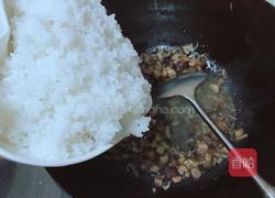 香菇虾米油饭的做法图解3